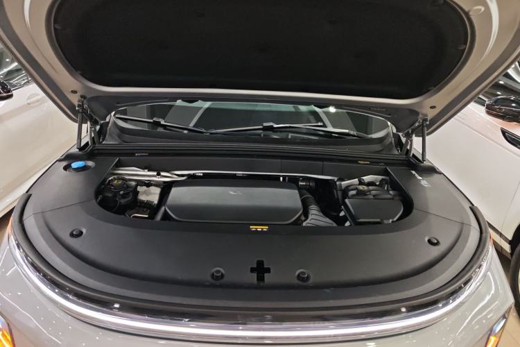 Used Li Auto L6 2024 Max Engine Bay