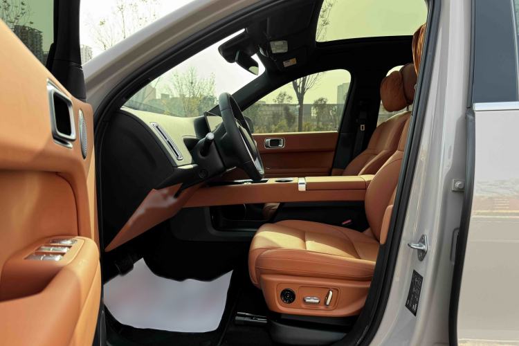 Used Li Auto L6 2024 Pro Model Interior 1