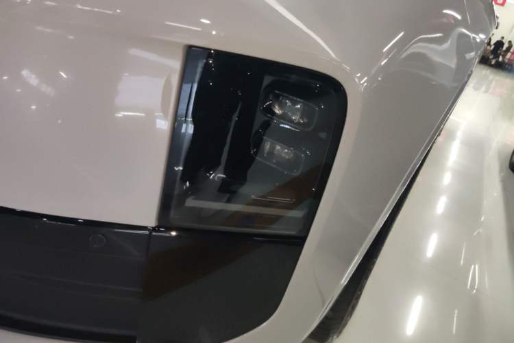 Used Li Auto L6 2024 Pro Model Left Front Headlight