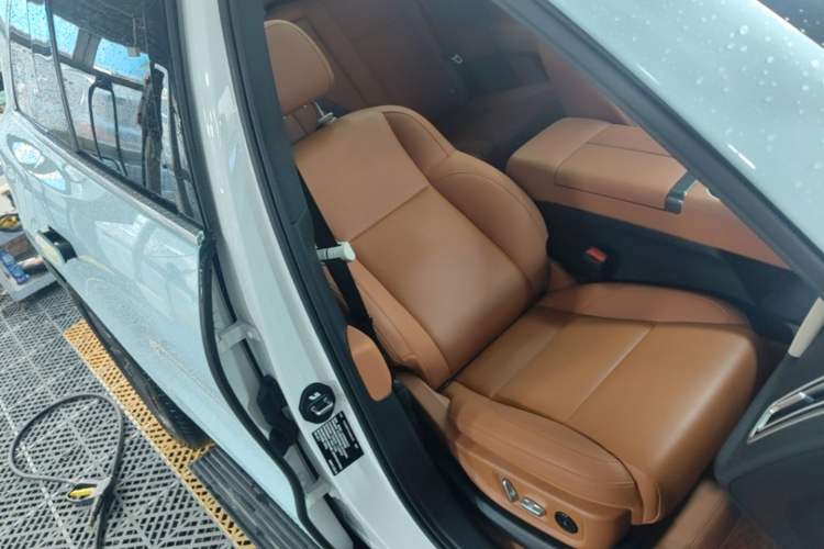 Used Li Auto L6 2024 Pro Model Right Front Seat