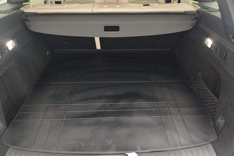 Used Li Auto L6 2024 Pro Model Trunk