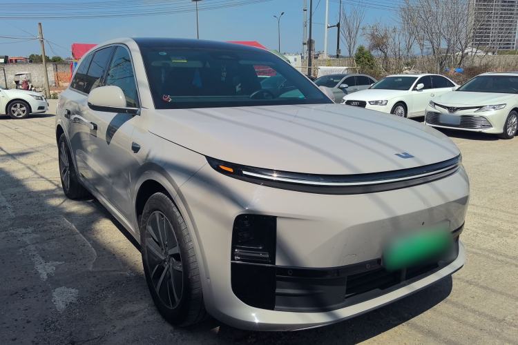 Used Li Auto L6 2024 Pro Model Exterior 1