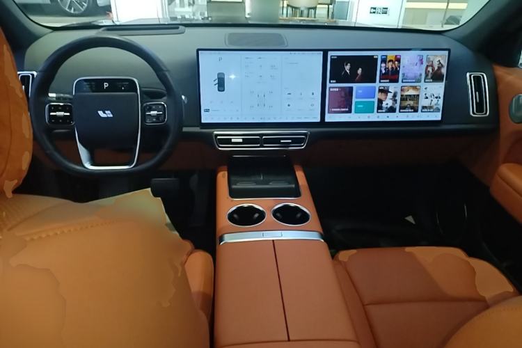 Used Li Auto L6 2024 Pro Model Center Console