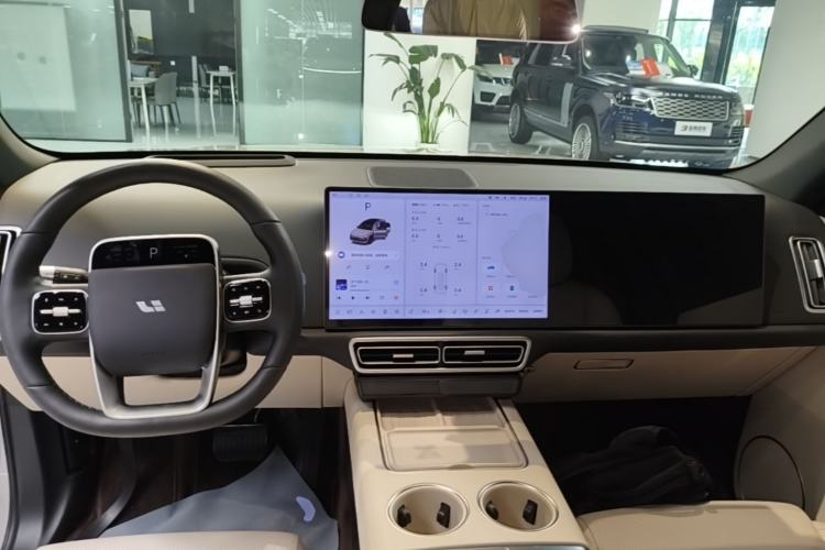 Used Li Auto L6 2024 Pro Model Center Console