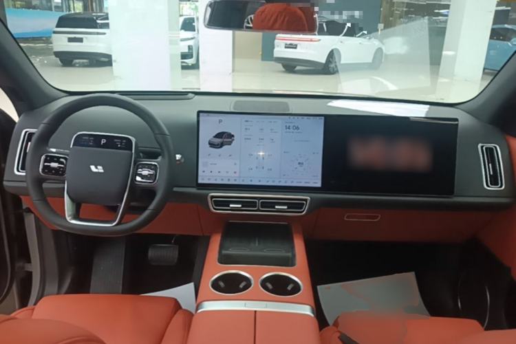 Used Li Auto L6 2024 Max Center Console