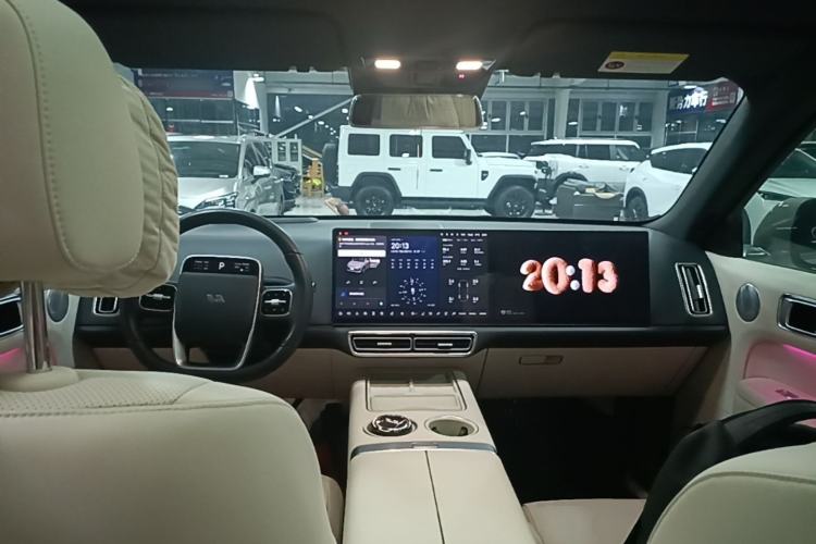 Used Li Auto L6 2024 Pro Model Center Console
