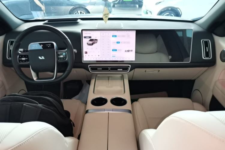 Used Li Auto L6 2024 Pro Model Center Console