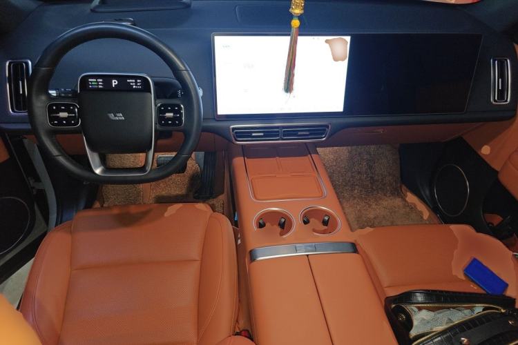 Used Li Auto L6 2024 Pro Model Center Console