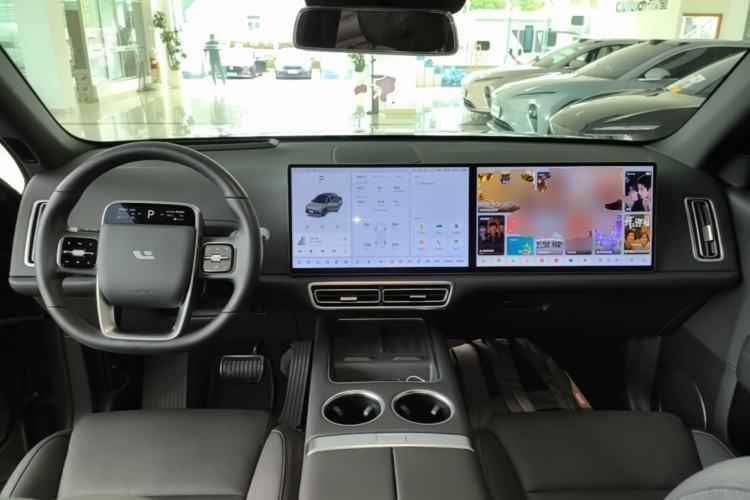 Used Li Auto L6 2024 Pro Model Center Console