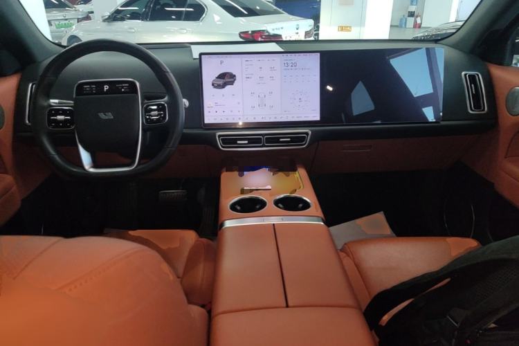Used Li Auto L6 2024 Pro Model Center Console