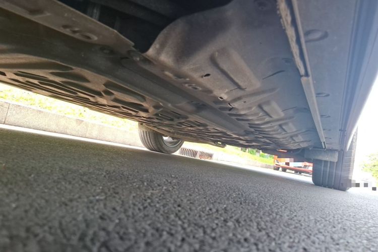 Used Li Auto L6 2024 Pro Model Chassis Front Left