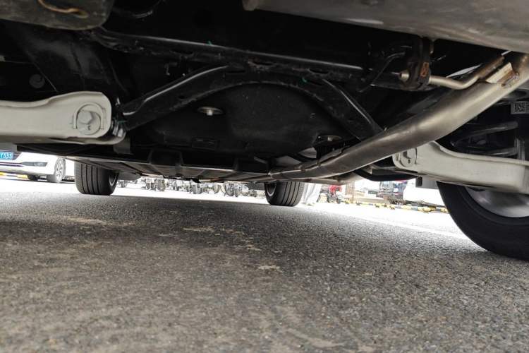 Used Li Auto L6 2024 Pro Model Chassis Rear