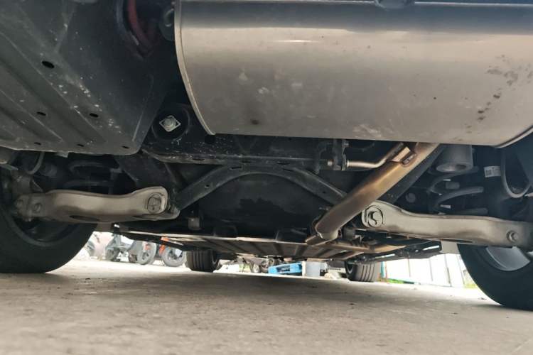 Used Li Auto L6 2024 Pro Model Chassis Rear