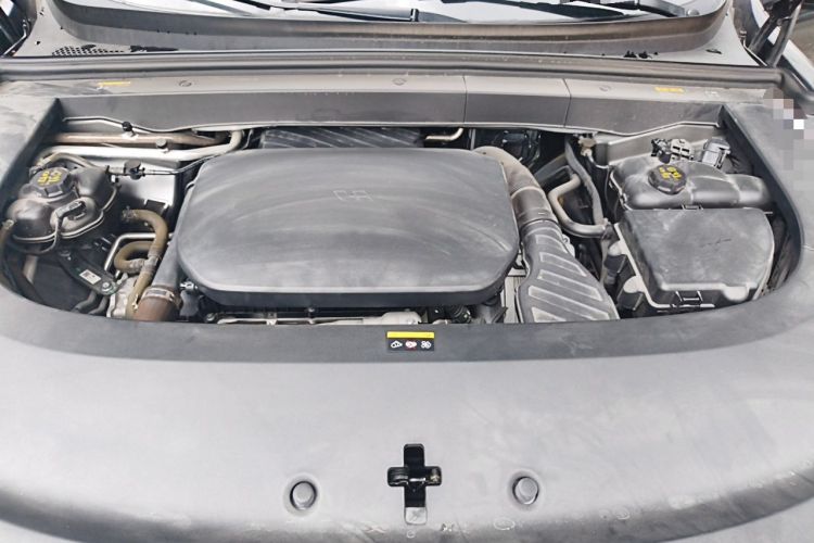 Used Li Auto L6 2024 Pro Model Engine Bay