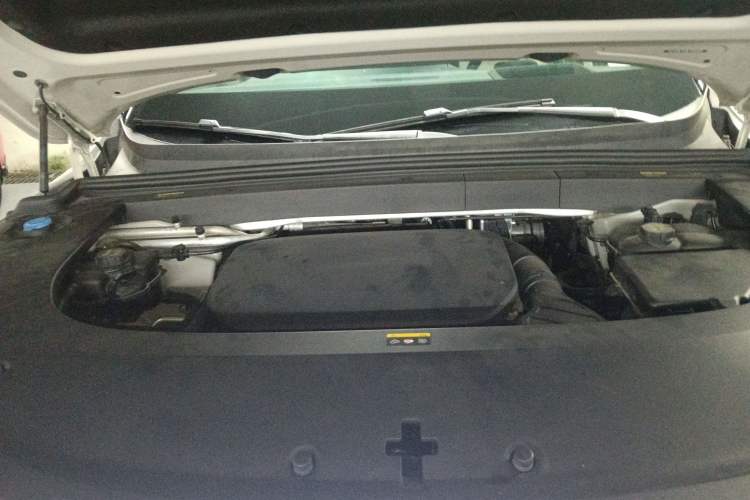 Used Li Auto L6 2024 Max Engine Bay