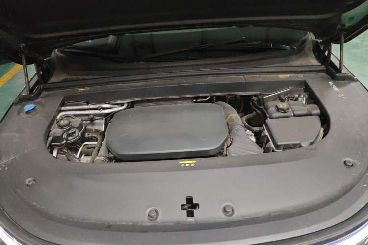 Used Li Auto L6 2024 Pro Model Engine Bay