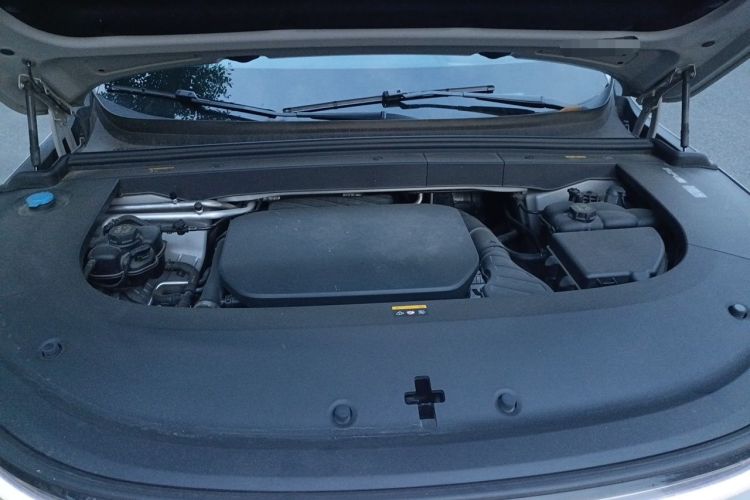 Used Li Auto L6 2024 Pro Model Engine Bay