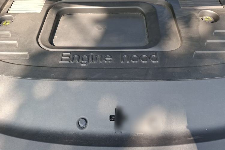 Used Li Auto L6 2024 Pro Model Engine Bay