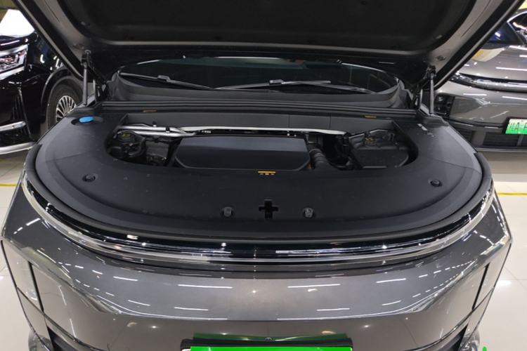 Used Li Auto L6 2024 Pro Model Engine Bay