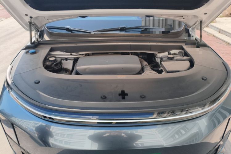 Used Li Auto L6 2024 Pro Model Engine Bay