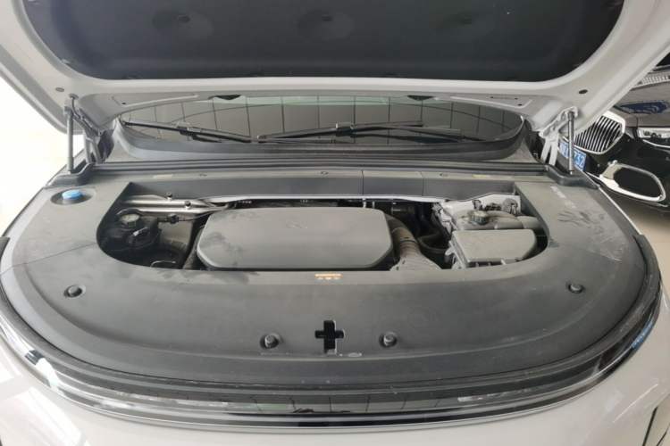 Used Li Auto L6 2024 Max Engine Bay