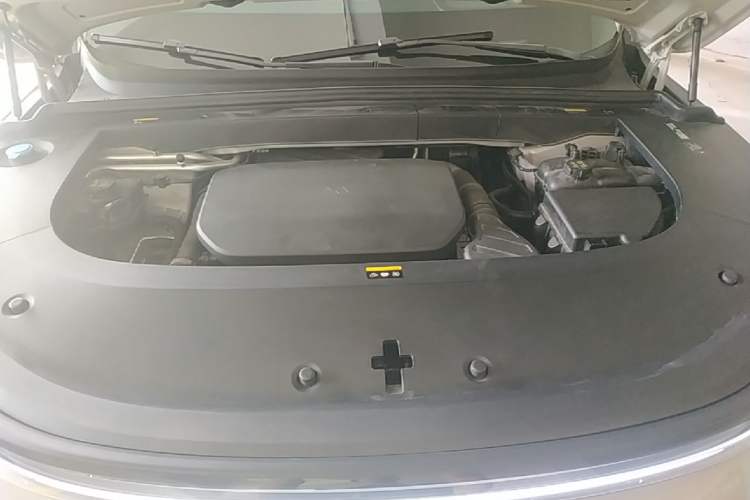 Used Li Auto L6 2024 Max Engine Bay