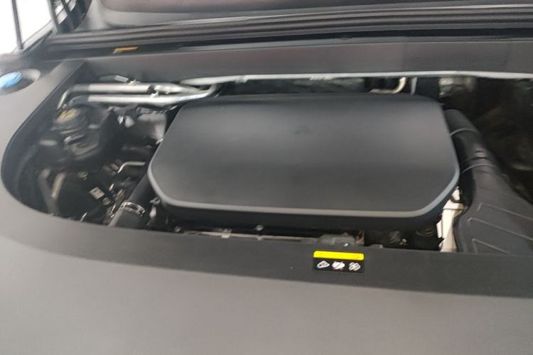 Used Li Auto L6 2024 Pro Model Engine Bay