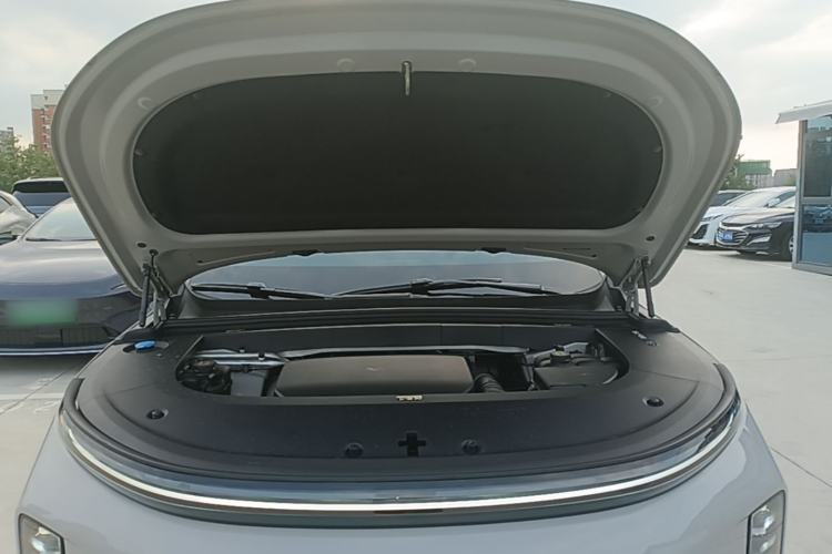 Used Li Auto L6 2024 Pro Model Engine Bay