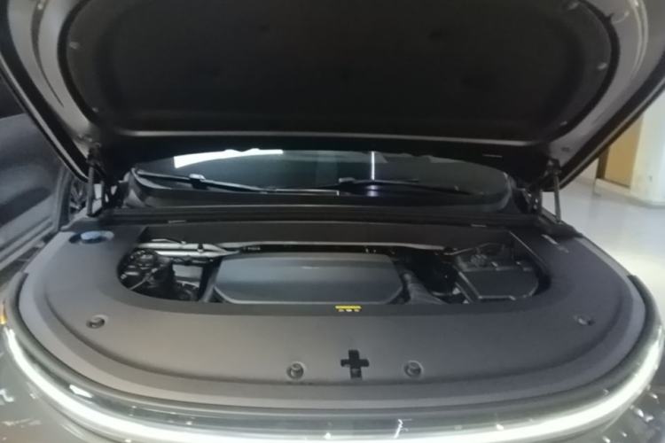 Used Li Auto L6 2024 Max Engine Bay