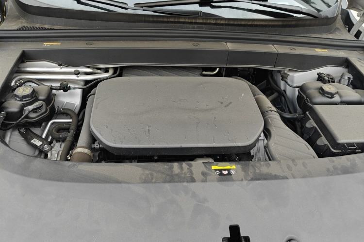 Used Li Auto L6 2024 Pro Model Engine Bay