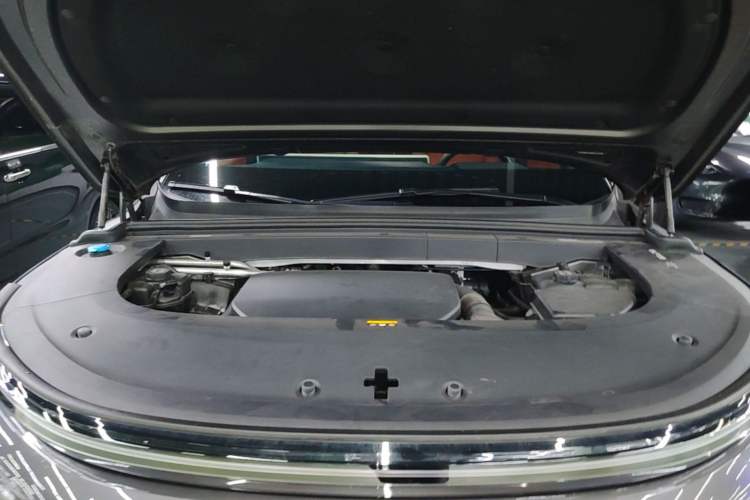 Used Li Auto L6 2024 Max Engine Bay