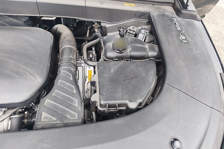 Used Li Auto L6 2024 Pro Model Engine Bay Left