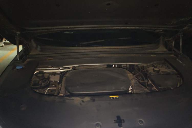 Used Li Auto L6 2024 Max Engine Bay