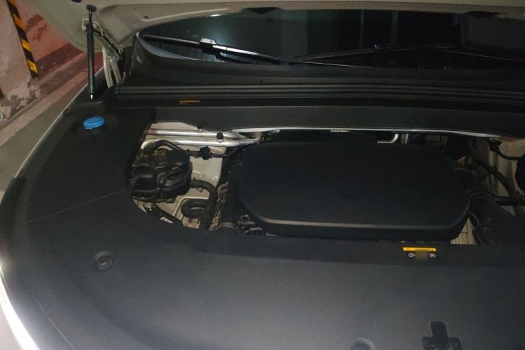 Used Li Auto L6 2024 Pro Model Engine Bay Right
