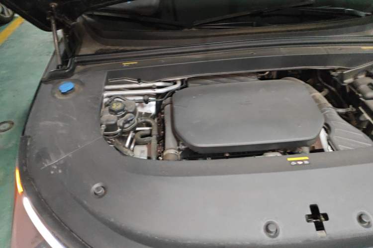 Used Li Auto L6 2024 Pro Model Engine Bay Right
