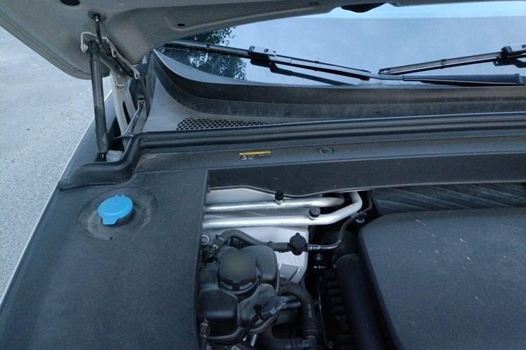 Used Li Auto L6 2024 Pro Model Engine Bay Right