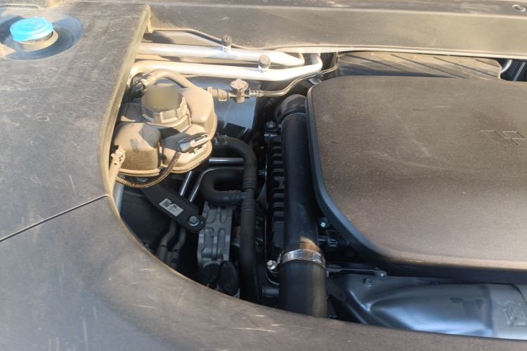 Used Li Auto L6 2024 Pro Model Engine Bay Right