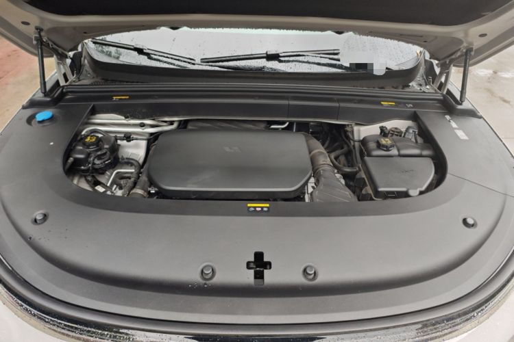 Used Li Auto L6 2024 Max Engine Bay
