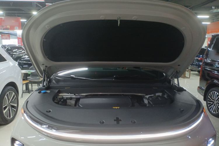 Used Li Auto L6 2024 Max Engine Bay
