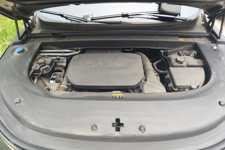Used Li Auto L6 2024 Pro Model Engine Bay
