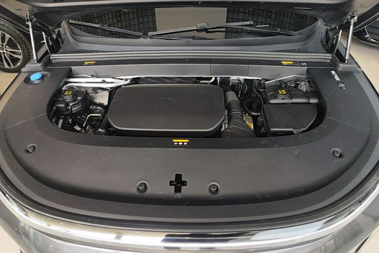 Used Li Auto L6 2024 Pro Model Engine Bay