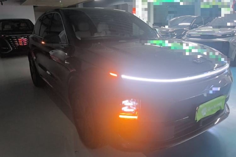 Used Li Auto L6 2024 Pro Model Exterior 1