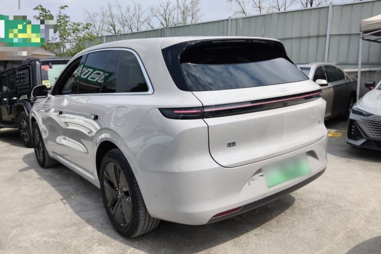 Used Li Auto L6 2024 Pro Model Exterior 2