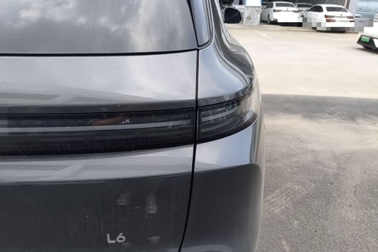 Used Li Auto L6 2024 Pro Model Exterior 3
