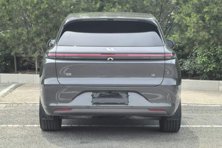Used Li Auto L6 2024 Pro Model Exterior 4