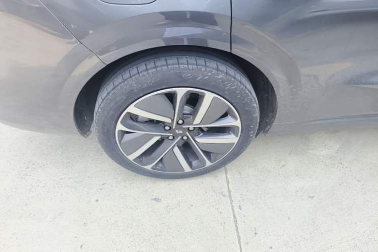 Used Li Auto L6 2024 Pro Model Exterior 5