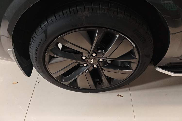 Used Li Auto L6 2024 Max Exterior 5