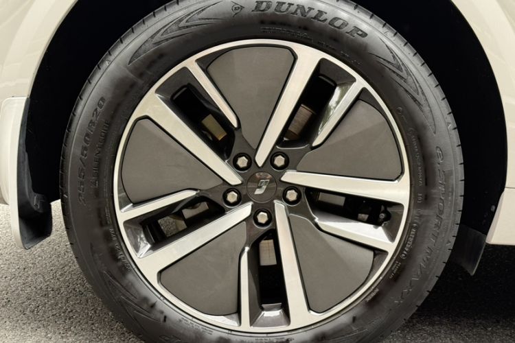 Used Li Auto L6 2024 Pro Model Exterior 6