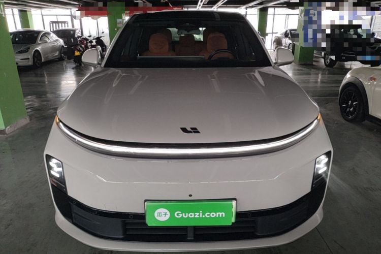 Used Li Auto L6 2024 Pro Model Front