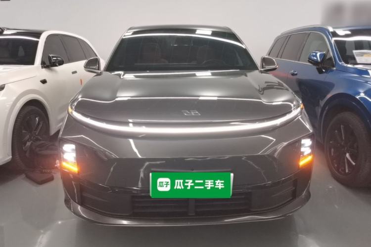 Used Li Auto L6 2024 Pro Model Front